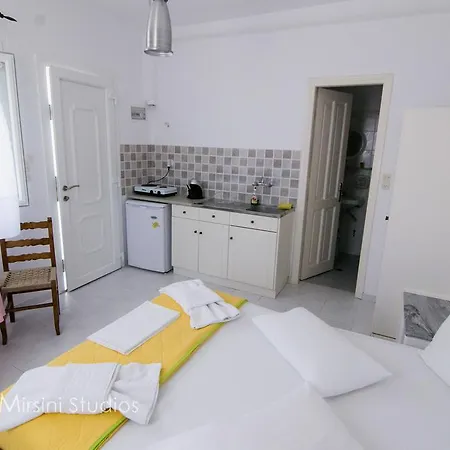 Mirsini Studios Parasporos Extérieur photo